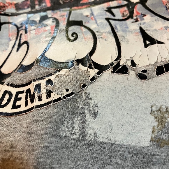 Ecko Unlimited Graffiti Tee in Large - Picture 2 of 9